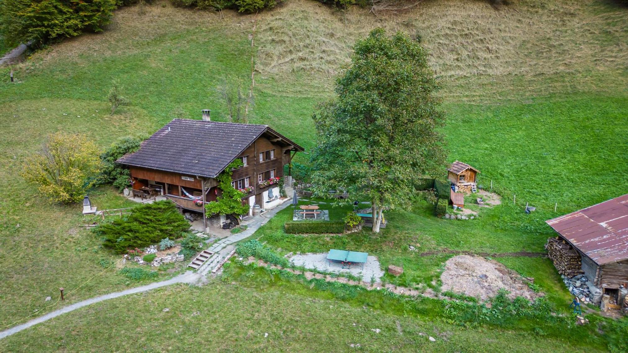 Апартаменты Chalet Elza Лаутербруннен Экстерьер фото